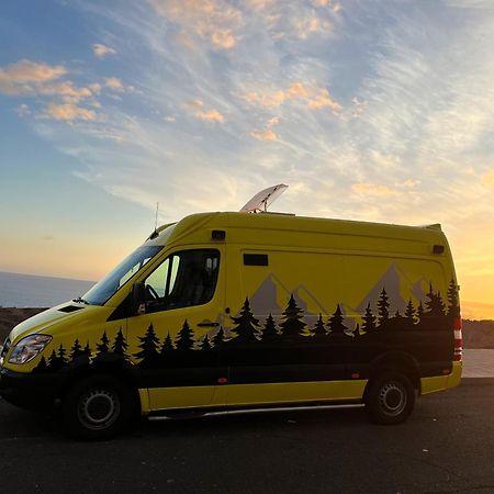 On Road- Feel Freedom With Campervan! Guincho  ภายนอก รูปภาพ