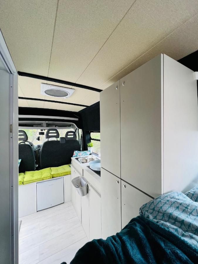 On Road- Feel Freedom With Campervan! Guincho  ภายนอก รูปภาพ
