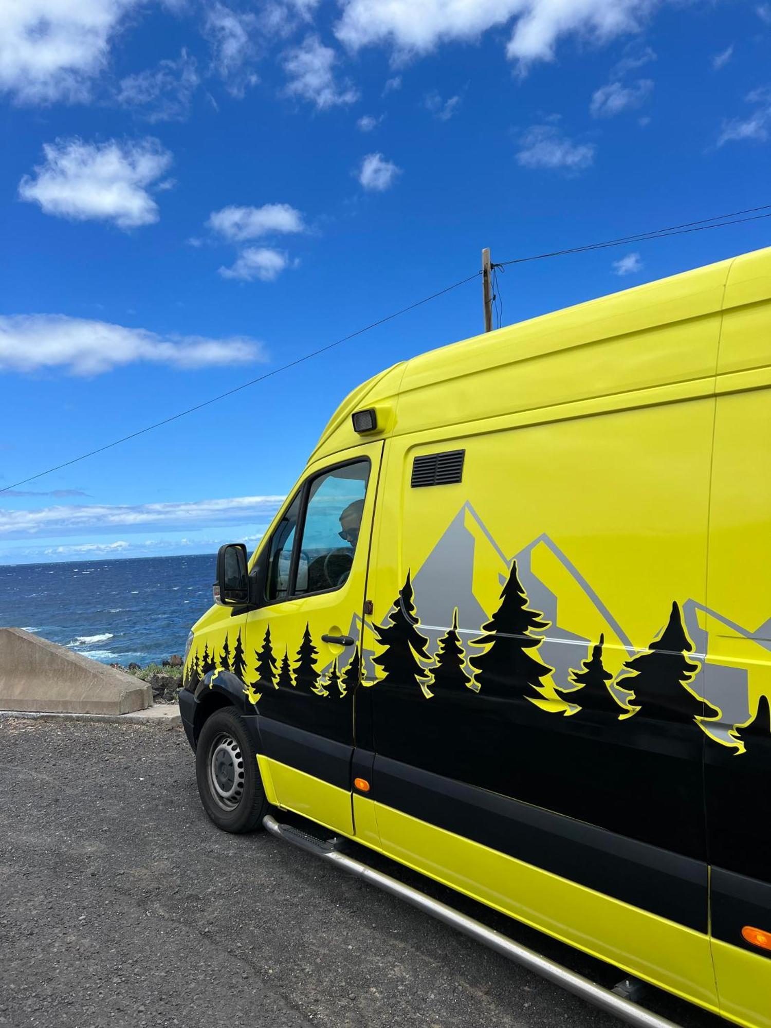 On Road- Feel Freedom With Campervan! Guincho  ภายนอก รูปภาพ